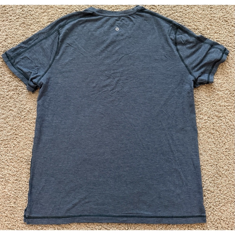 Lululemon Men's Blue Gray Jersey Crew Neck‎ Short Sleeve Logo T-Shirt XL - Picture 3 of 6